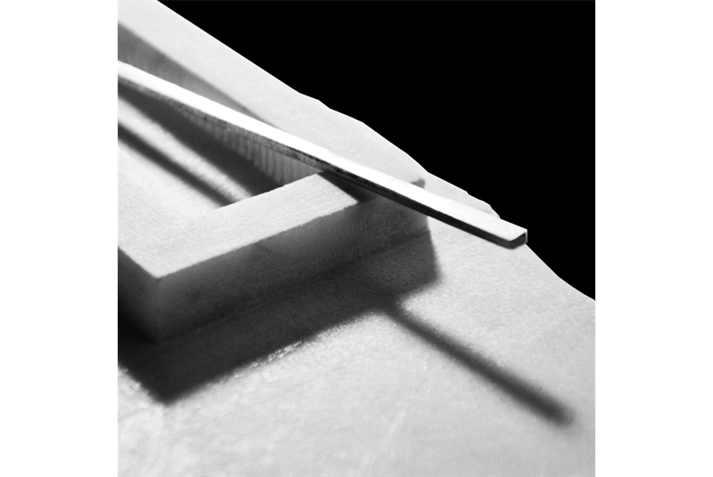 Fig. 9
Modello in marmo del progetto
del memoriale sul dettaglio
d’angolo; vista del puntello
strutturale. Fig. 9
Modello in marmo del progetto
del memoriale sul dettaglio
d’angolo; vista del puntello
strutturale.