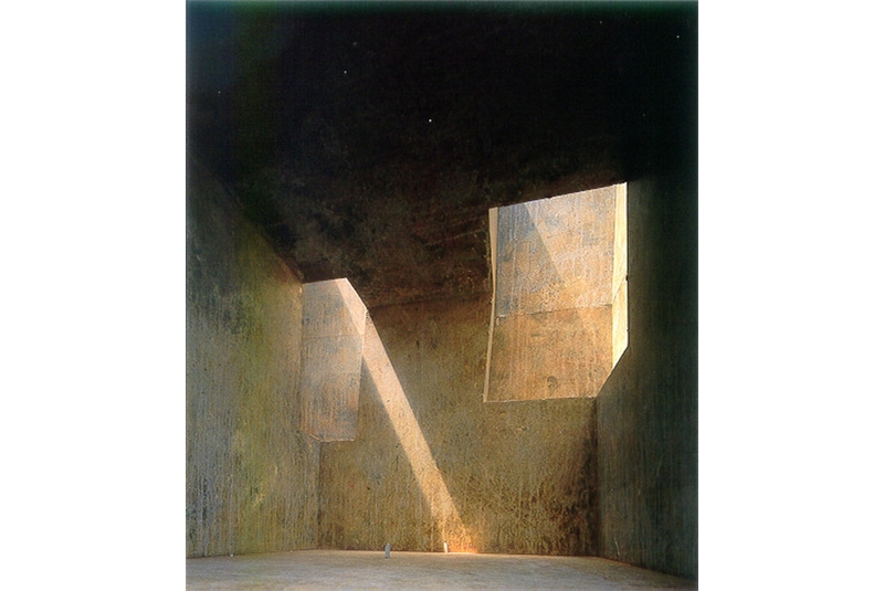 Fig. 22
Eduardo Chillida, Plastico Mount
Tindaya, Fuerteventura (Spagna)
1995. Fig. 22
Eduardo Chillida, Plastico Mount
Tindaya, Fuerteventura (Spagna)
1995.