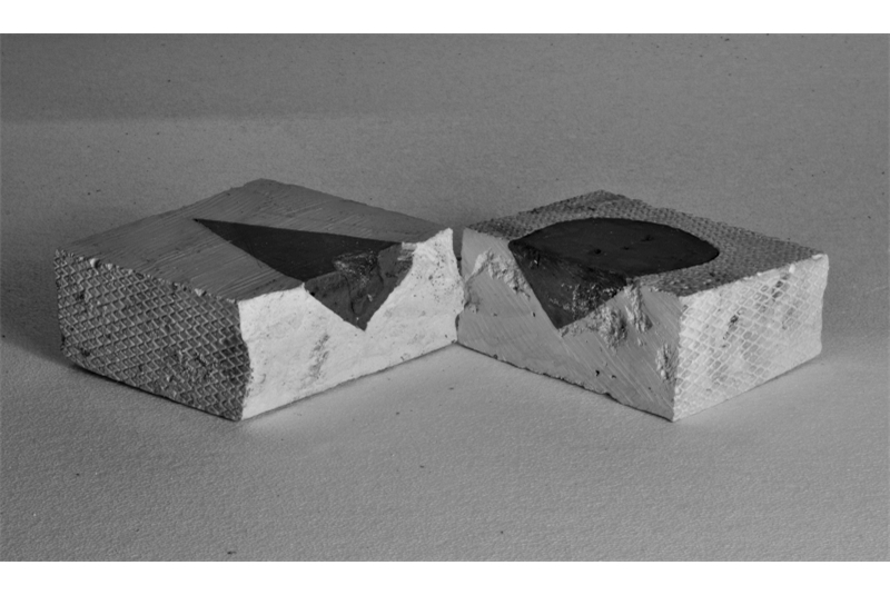 Fig. 14
Scale model of the Shell - Living Work: mixed technique; Study model of the form (Shell and Excavation): plaster. Fig. 14
Scale model of the Shell - Living Work: mixed technique; Study model of the form (Shell and Excavation): plaster.