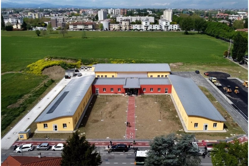 Fig. 5
Vincenzo Facchino (S.A.T.), Community House Lubiana-San Lazzaro, Parma, 2022. View from above. Fig. 5
Vincenzo Facchino (S.A.T.), Community House Lubiana-San Lazzaro, Parma, 2022. View from above.