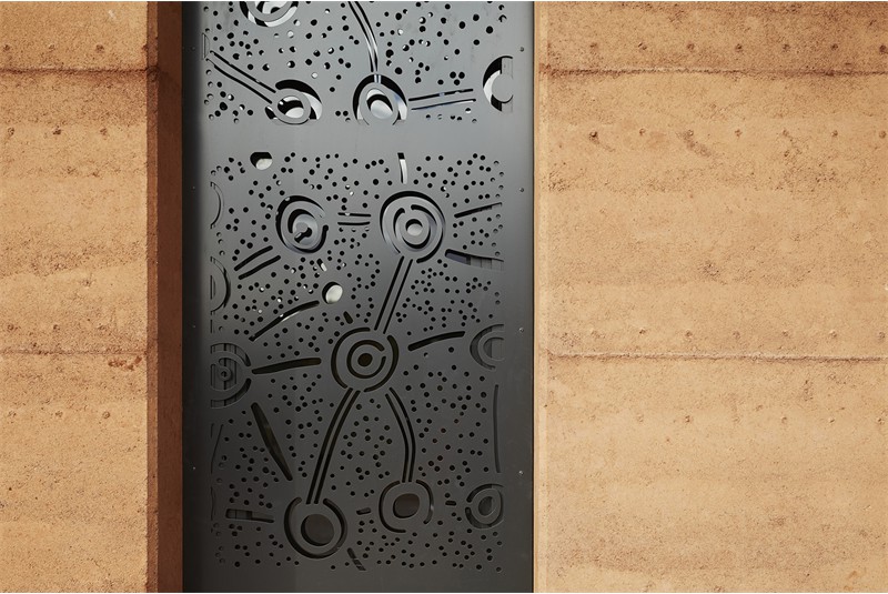 Fig. 11
David Kaunitz, Ka Wai Yeung, PAMS healthcare center, Newman, Australia. Views.
© Robert Frith - Acorn Photo Fig. 11
David Kaunitz, Ka Wai Yeung, PAMS healthcare center, Newman, Australia. Views.
© Robert Frith - Acorn Photo