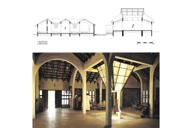 Fig. 11
Benedictine Monastery Complex
in Ewu: section through the
entrance with one of the two impluvium
(photo).