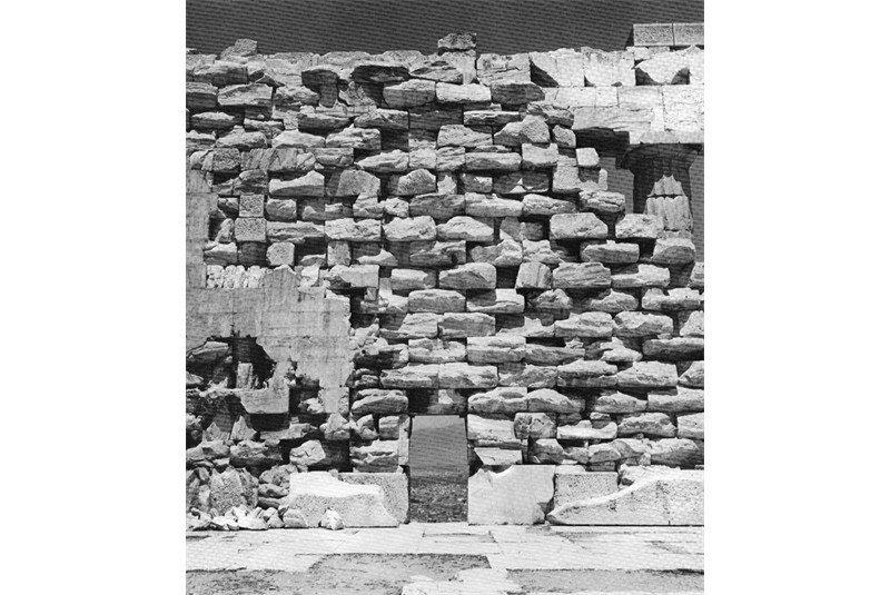 Figs. 8 a-b-c
Giuseppe Pagano, photographs of the Acropolis in Athens, 1941. (Cesare De Seta, Giuseppe Pagano fotografo, Electa, Milan 1979, pp. 58–61). Figs. 8 a-b-c
Giuseppe Pagano, photographs of the Acropolis in Athens, 1941. (Cesare De Seta, Giuseppe Pagano fotografo, Electa, Milan 1979, pp. 58–61).